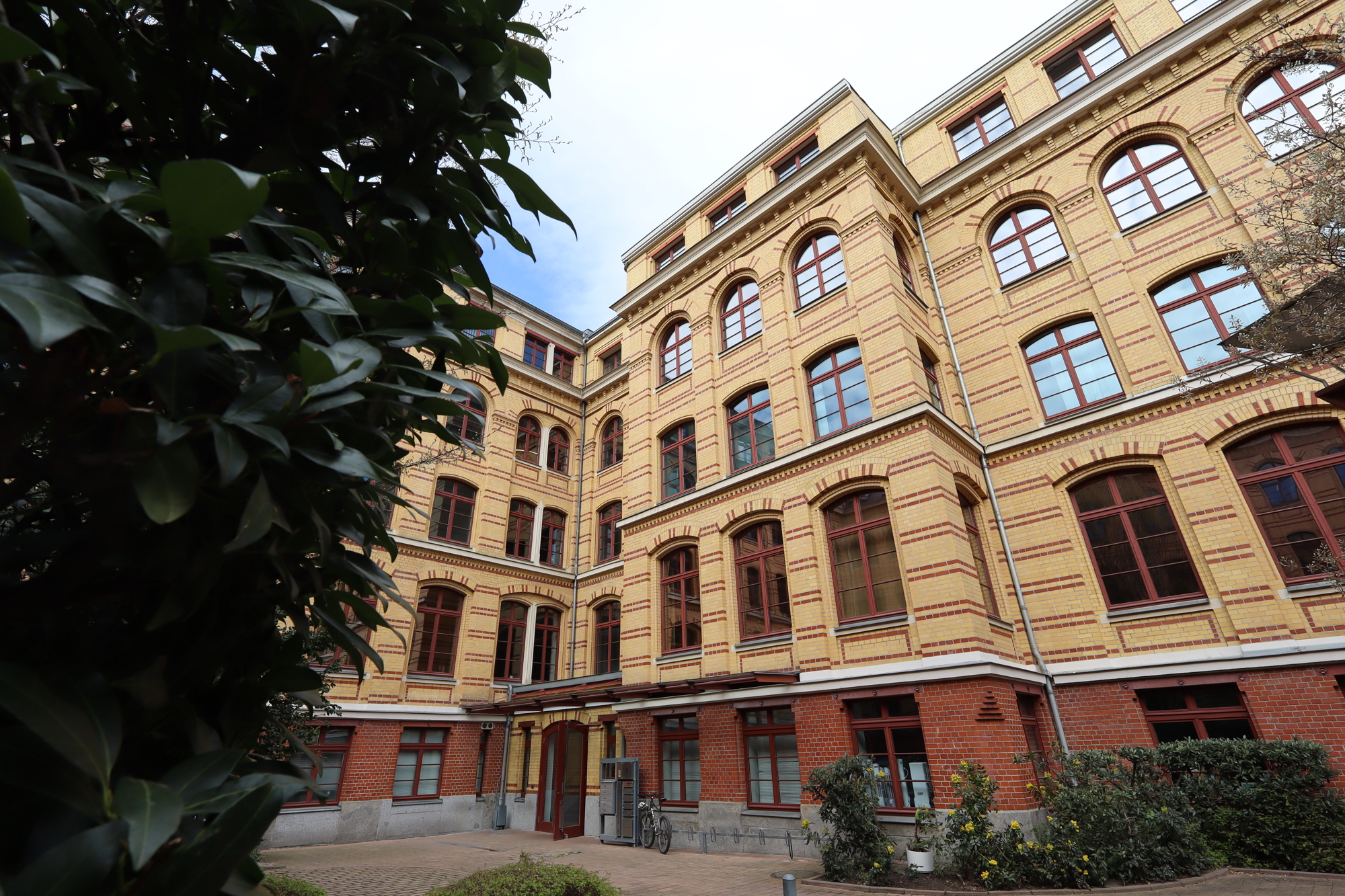 Kreuzstraße 7d