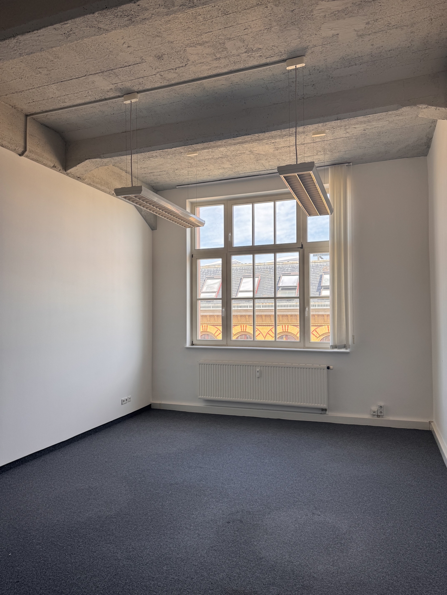 Büroansicht 1