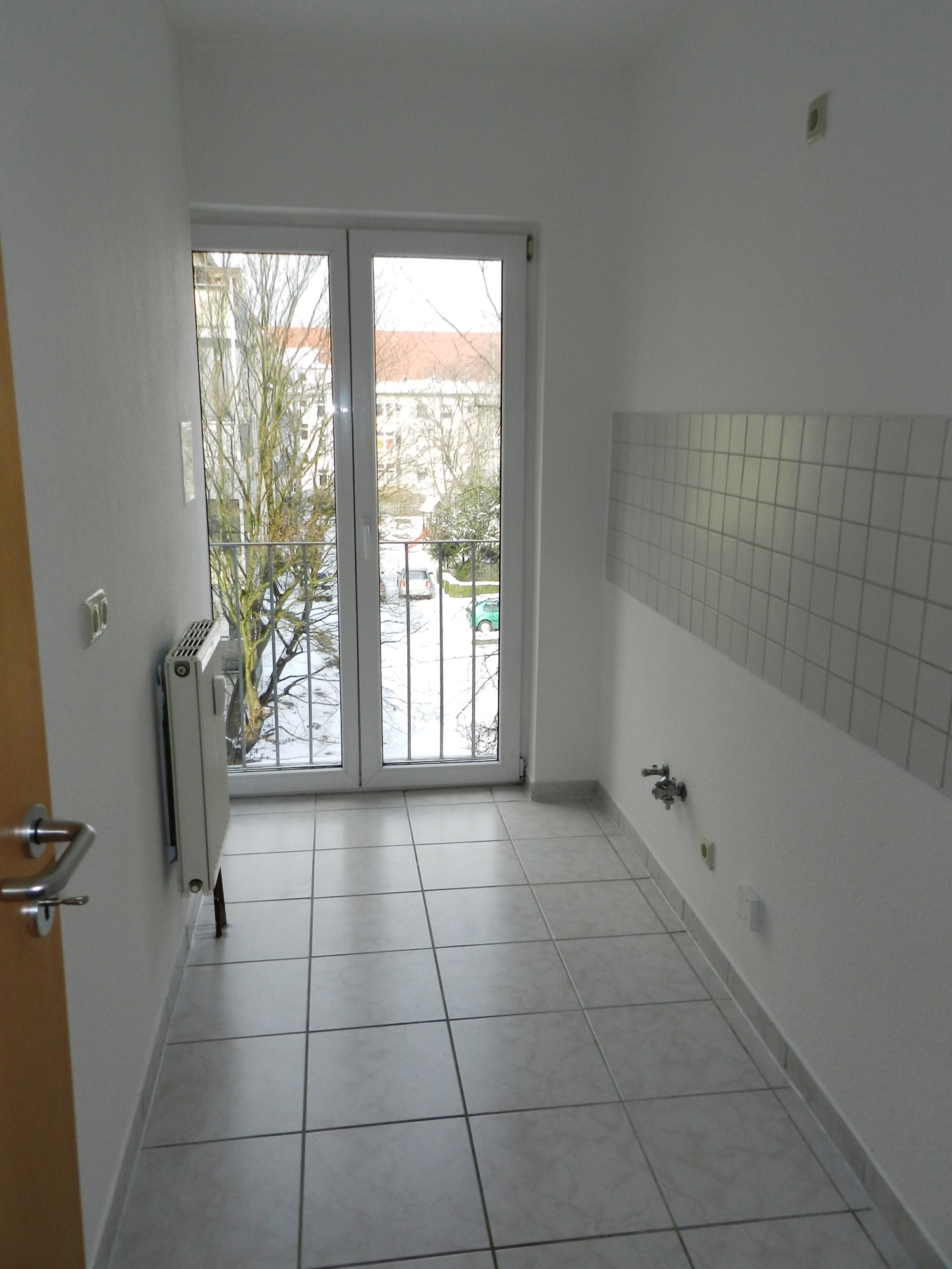 Küche (noch ohne Balkon)