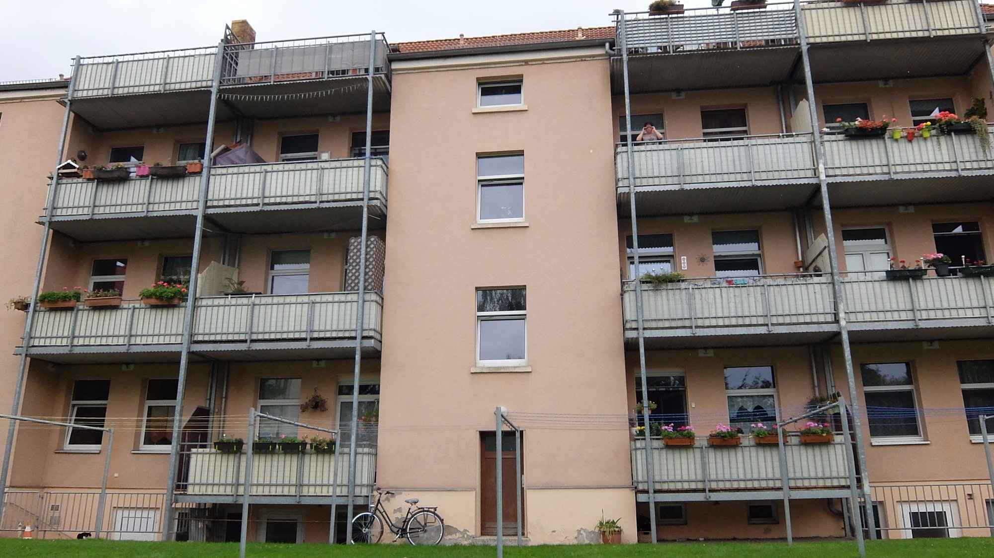 Hausansicht hofseitig Hausansicht hofseitig