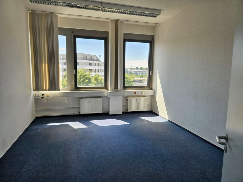Innenansicht vor Renovierung