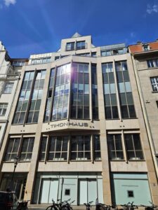 Hausansicht Neumarkt 20 Timonhaus