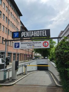 Zufahrt Tiefgarage