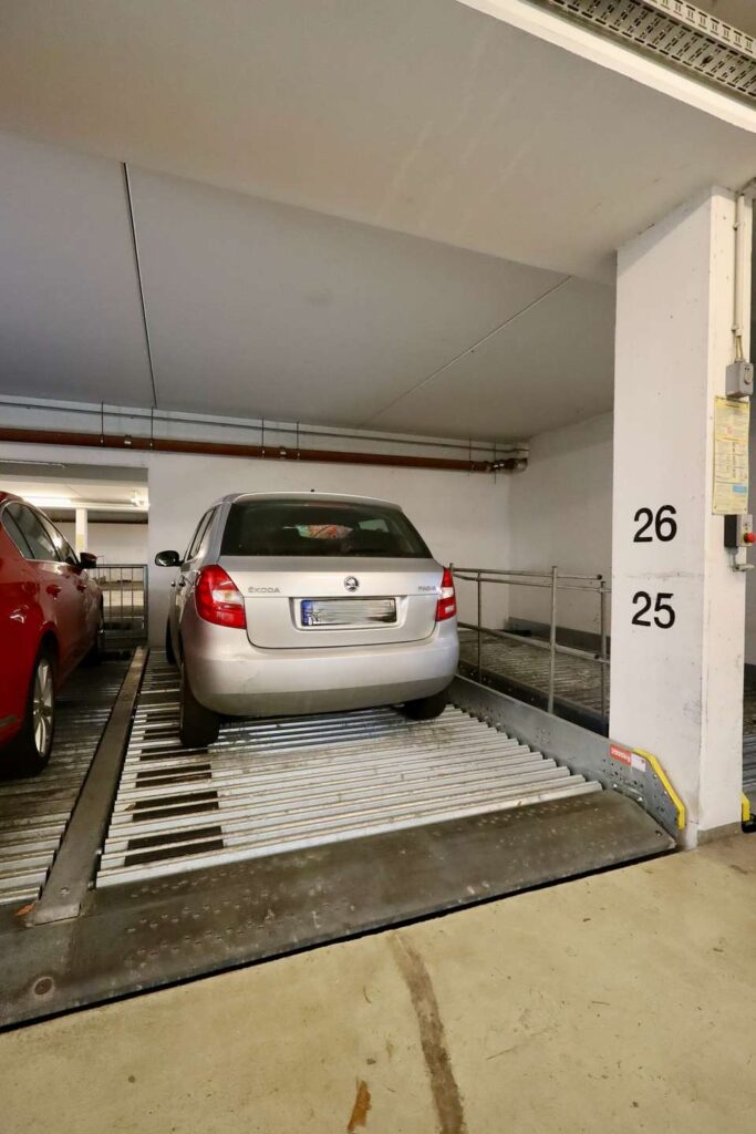 Stellplatz (Duplexparker).
