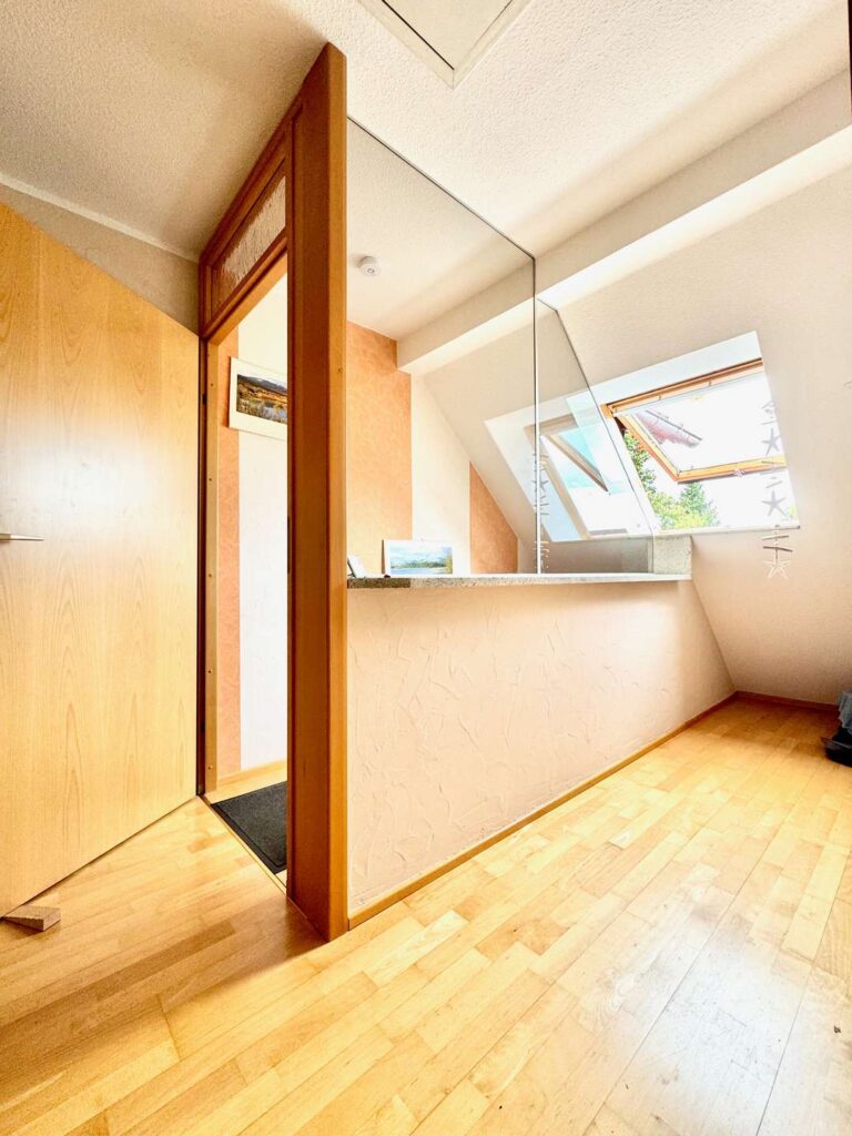Ab in die obere Wohnung.