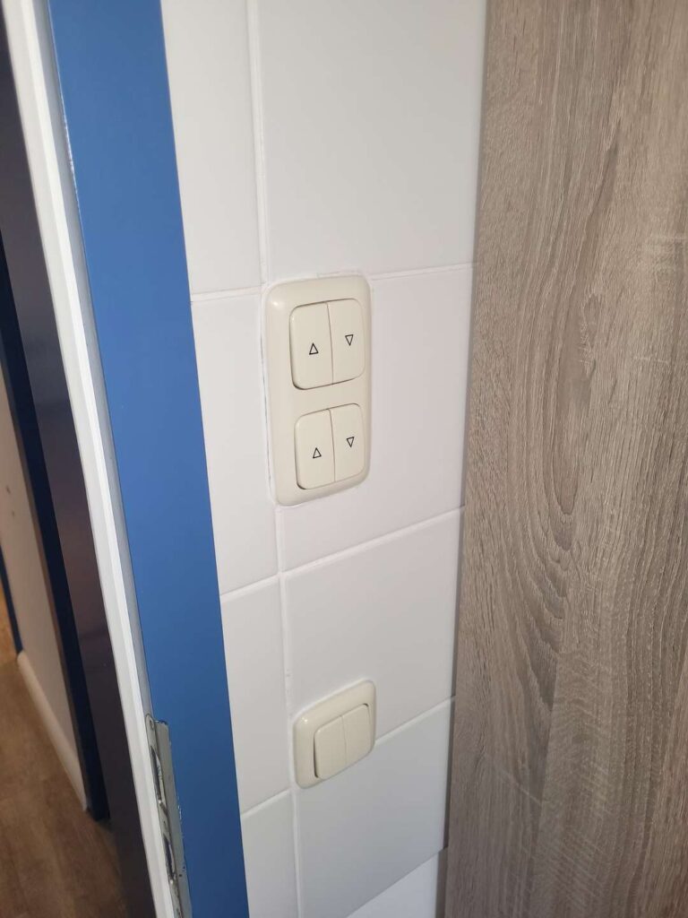 Schaltung elektrische Außenjalousien
