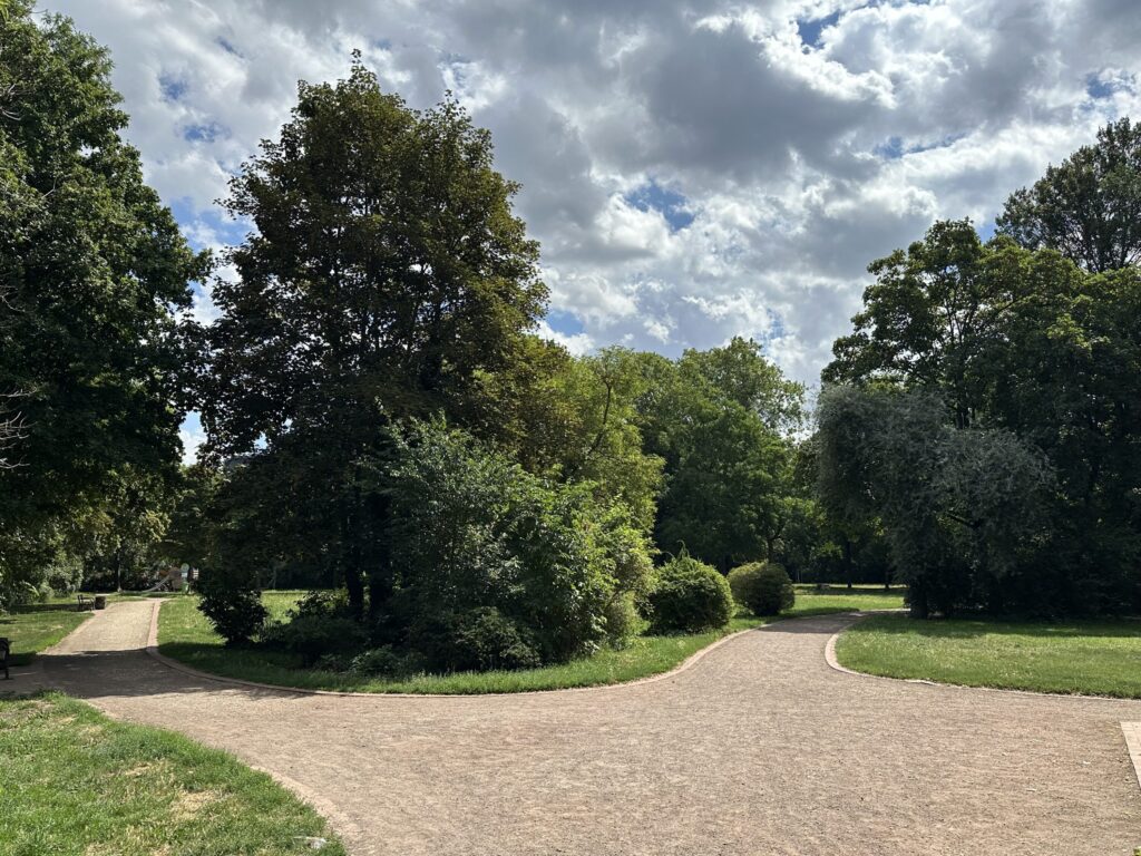 Liselotte Herrmann Park 1