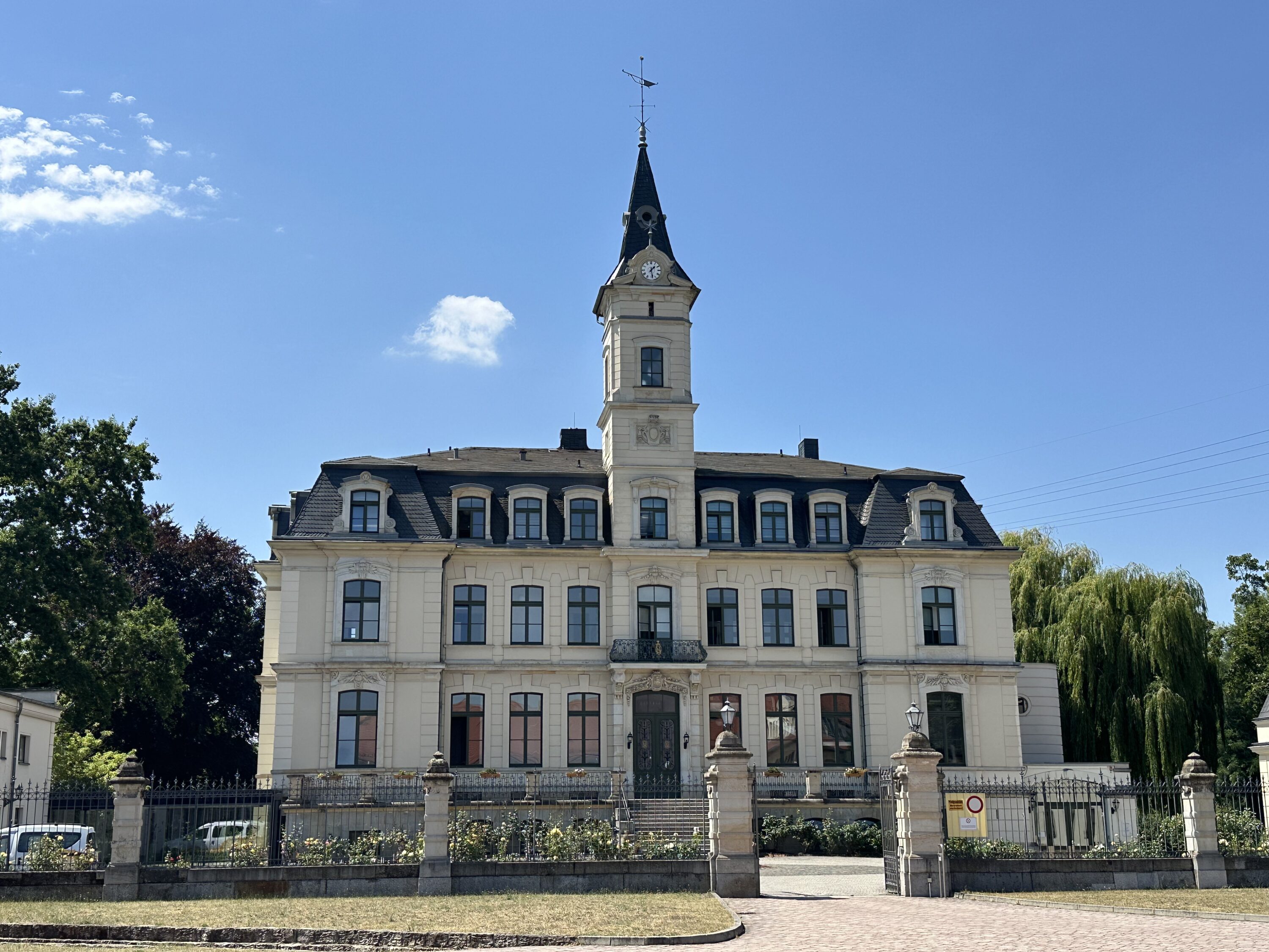 Schloss Schoenefeld 3